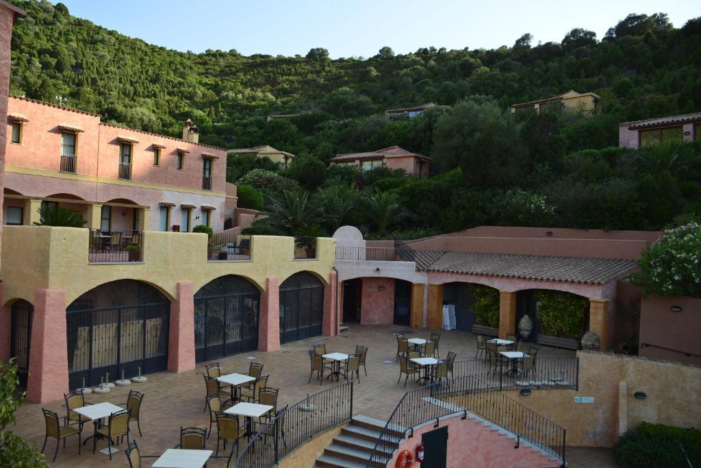 Sosventos Village Hotel Teulada Ngoại thất bức ảnh