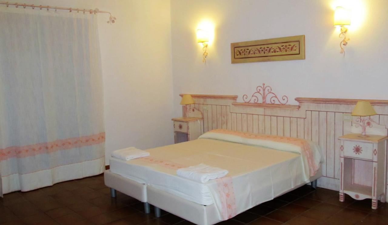 Sosventos Village Hotel Teulada Ngoại thất bức ảnh