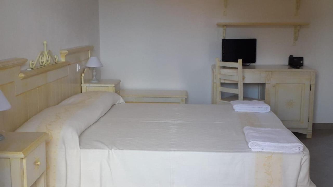 Sosventos Village Hotel Teulada Ngoại thất bức ảnh